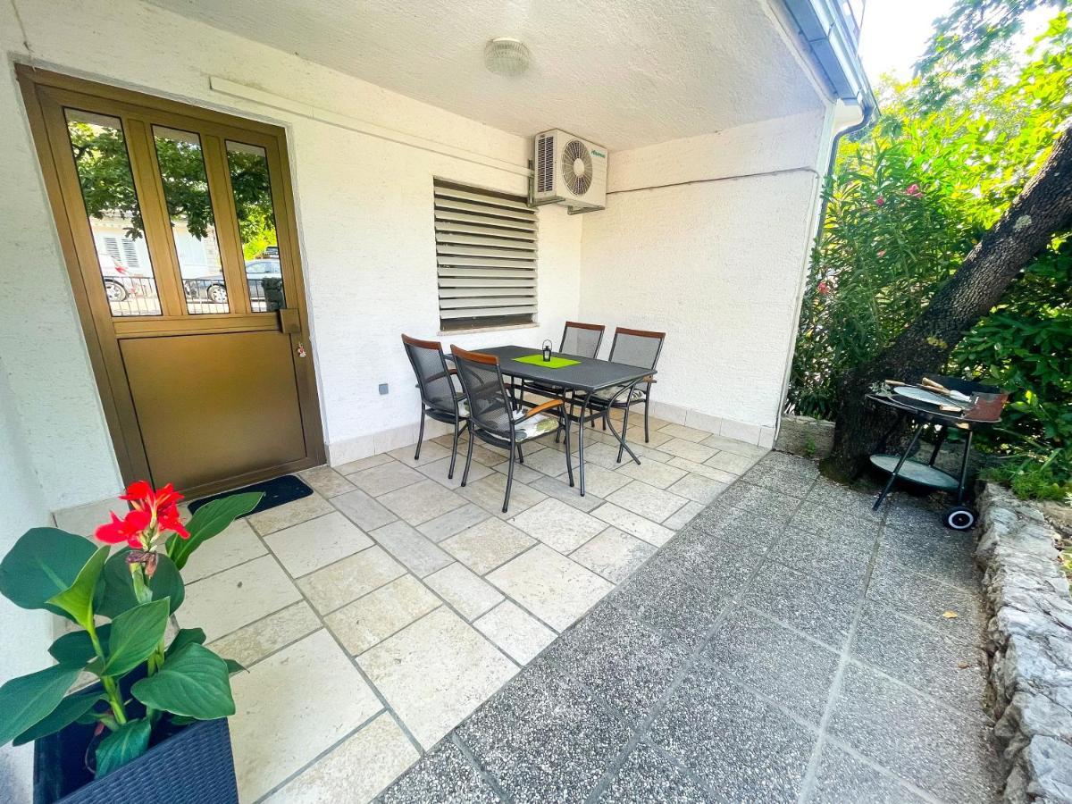 Apartmani Irena Jadranovo Exteriér fotografie