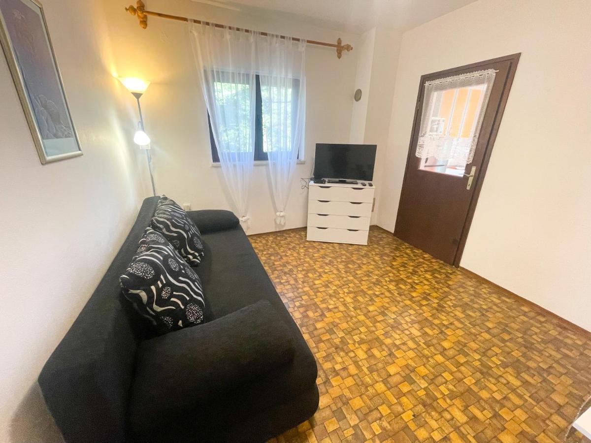 Apartmani Irena Jadranovo Exteriér fotografie